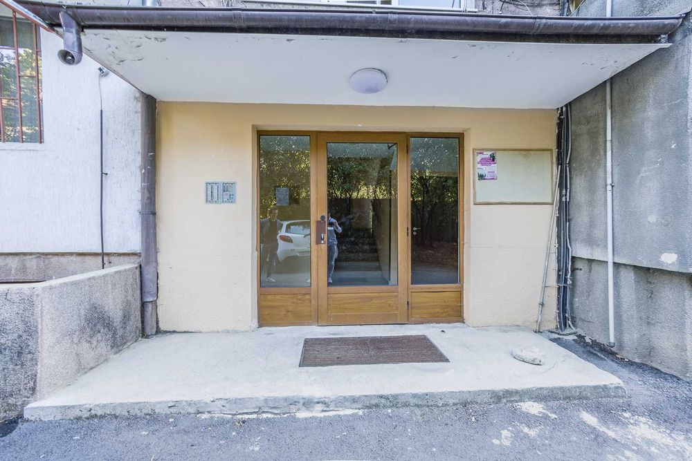 Дава се под наем Двустаен апартамент в София, Изток - 62 кв.м за 610 € - Снимка #13