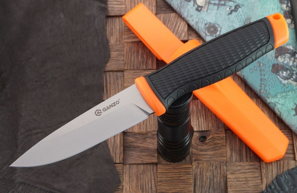 Походный нож. Новый.