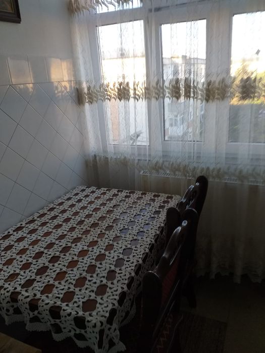 Ofer spre închiriere garsoniera confort 1 zona liceul de artă, CAS