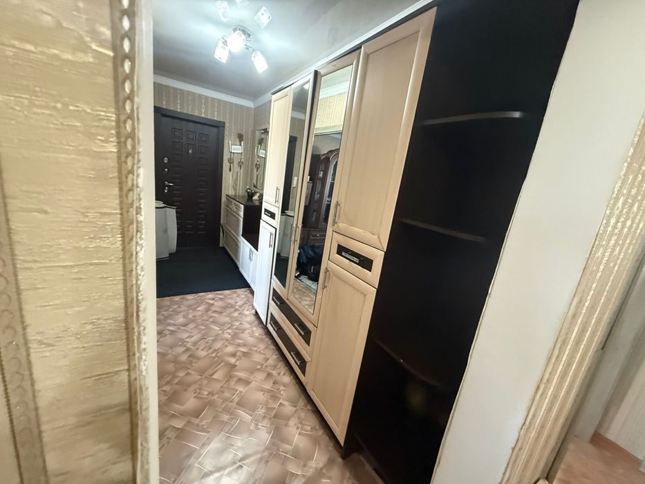 Продам прихожую