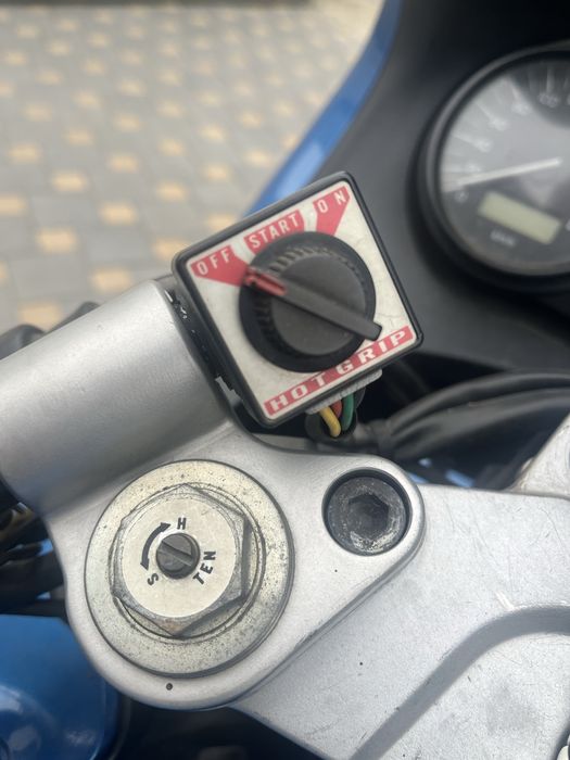 Suzuki GSX600F Katana
