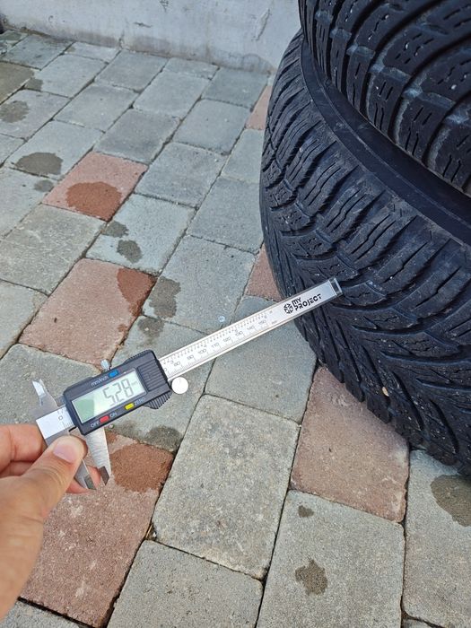 2 x Nokian seazonprof 225 65 17