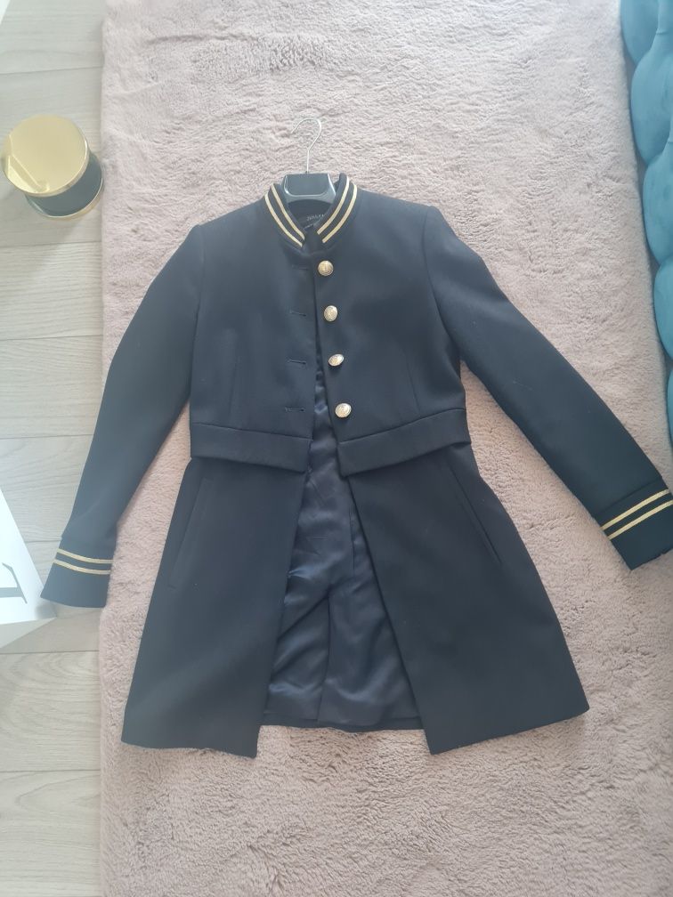 Palton Zara mărimea xs