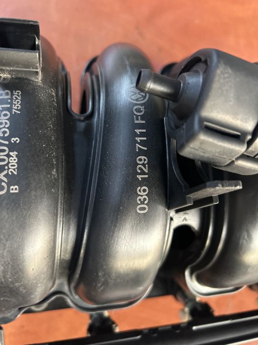 Galerie admisie vw golf 5 motor 1.4 16v BCA