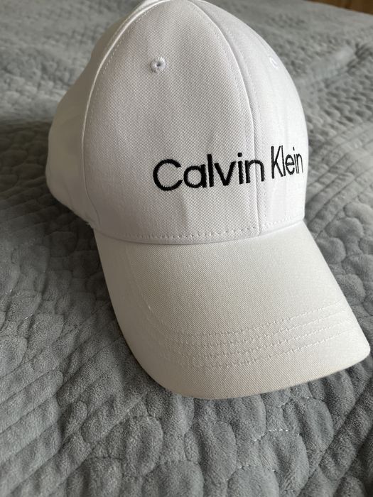 Оригинальная кепка Calvin Klein