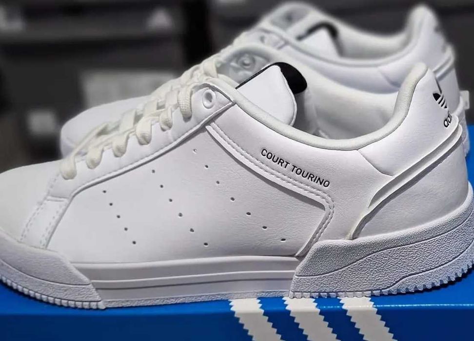 Оригинални кожени кецове * ADIDAS COURT TORINO * EU40 -48