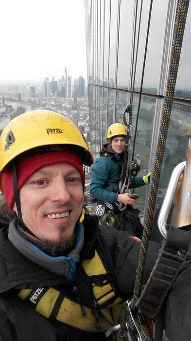 Alpinism utilitar lucrări la inaltime fara schela