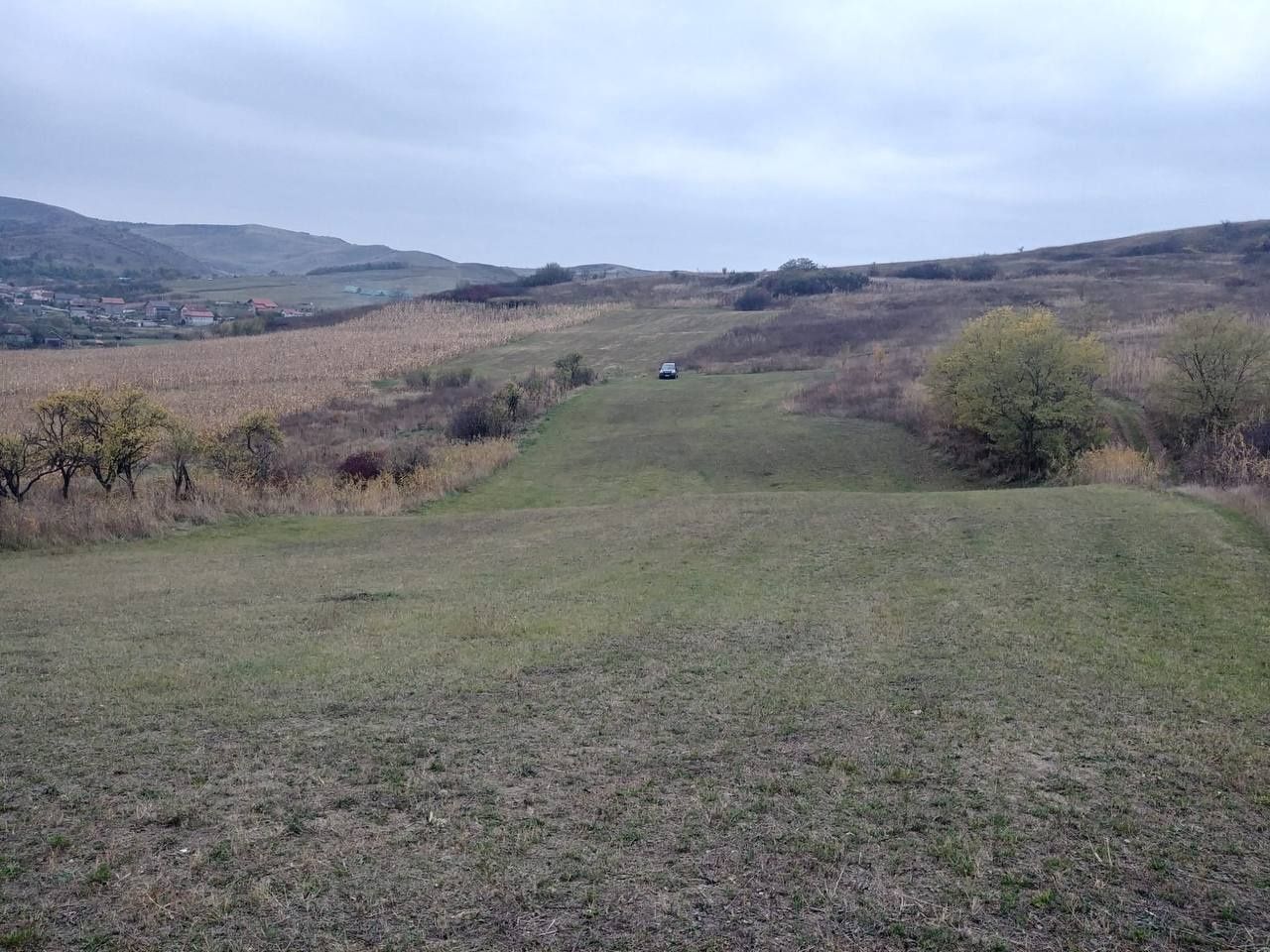 De vânzare: Teren 4500 mp în Vișea, Jucu – 7 €/mp