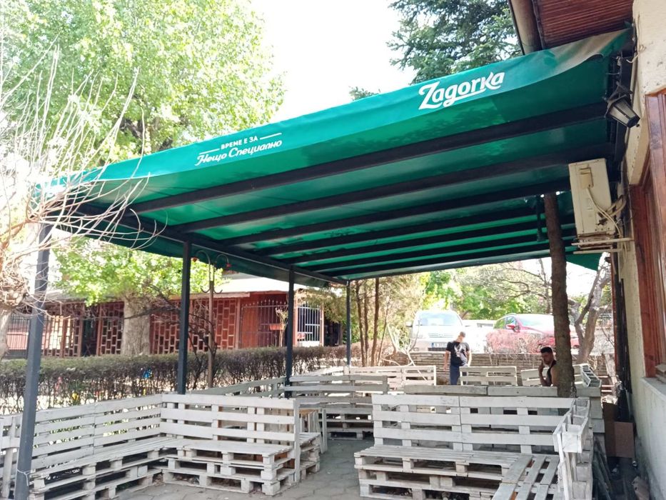 Метална конструкция за заведения Навес от дебелостенни профили