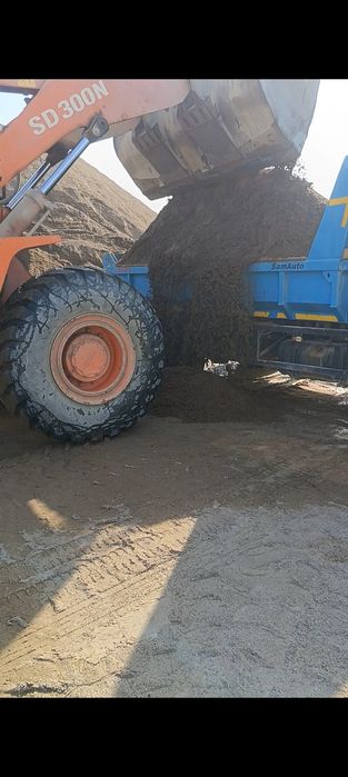 Isuzu hizmati qum klins shebin musor tashish hizmati