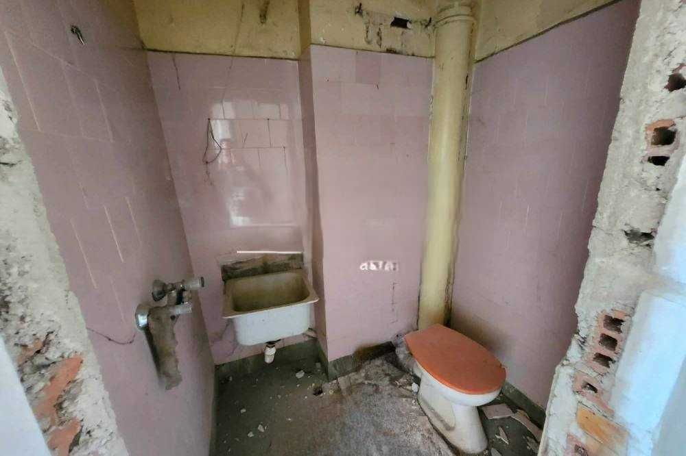 Продава се Едностаен апартамент в Ямбол, Златен рог - 24 кв.м за 1318 €/кв.м - Снимка #3