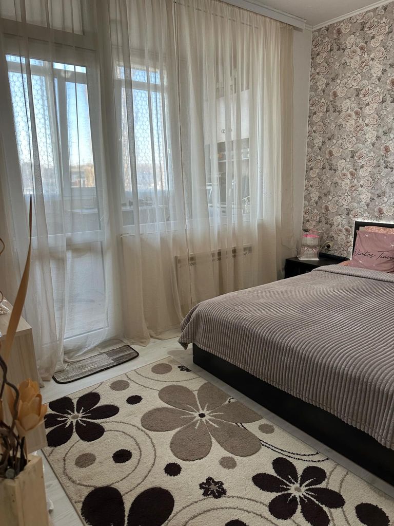 Продава се Двустаен апартамент в Търговище, Промишлена зона - 62 кв.м за 1308 €/кв.м - Снимка #16