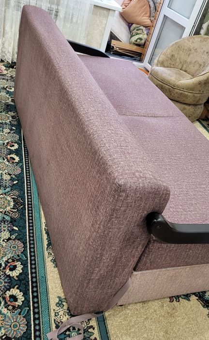 Продам диван,раздвижной