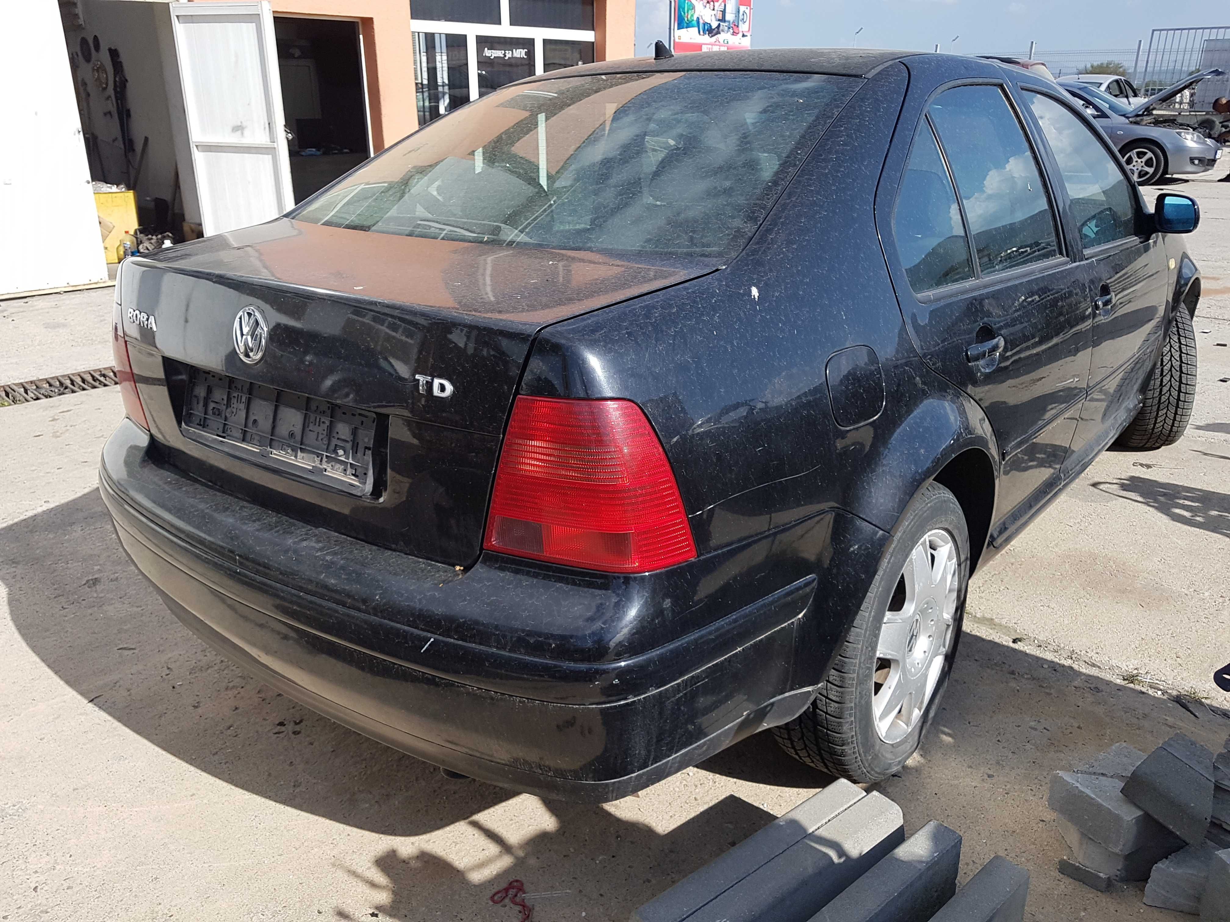 VW Bora 2.3 150кс и 1.9 TD 116к.с. на части. Фолксваген Бора