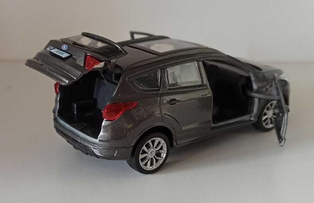 Macheta Ford Kuga MK2 Facelift 2016 - TechnoPark 1/32