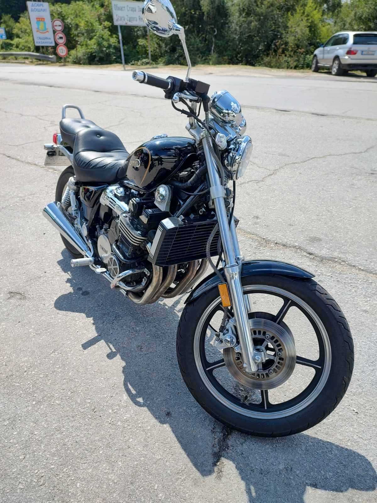 Yamaha maxim XJ 700x