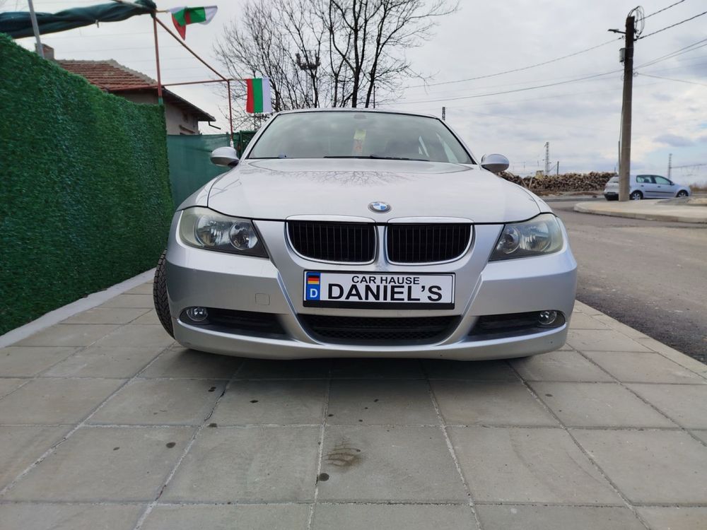 BMW 318D E90.  143кс 2008г