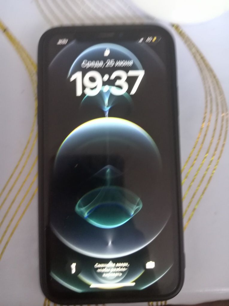 IPHONE Xvgggoigigigiggi