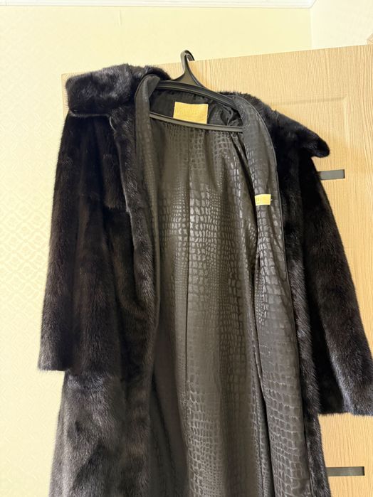 Норковая шуба в отличном состоянии