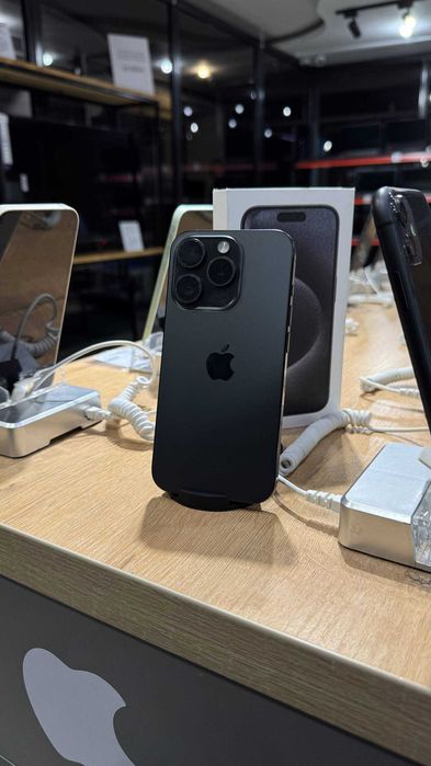 Телефон iPhone 15 Pro 128Gb / Айфон 15 Про 128Гб 88%