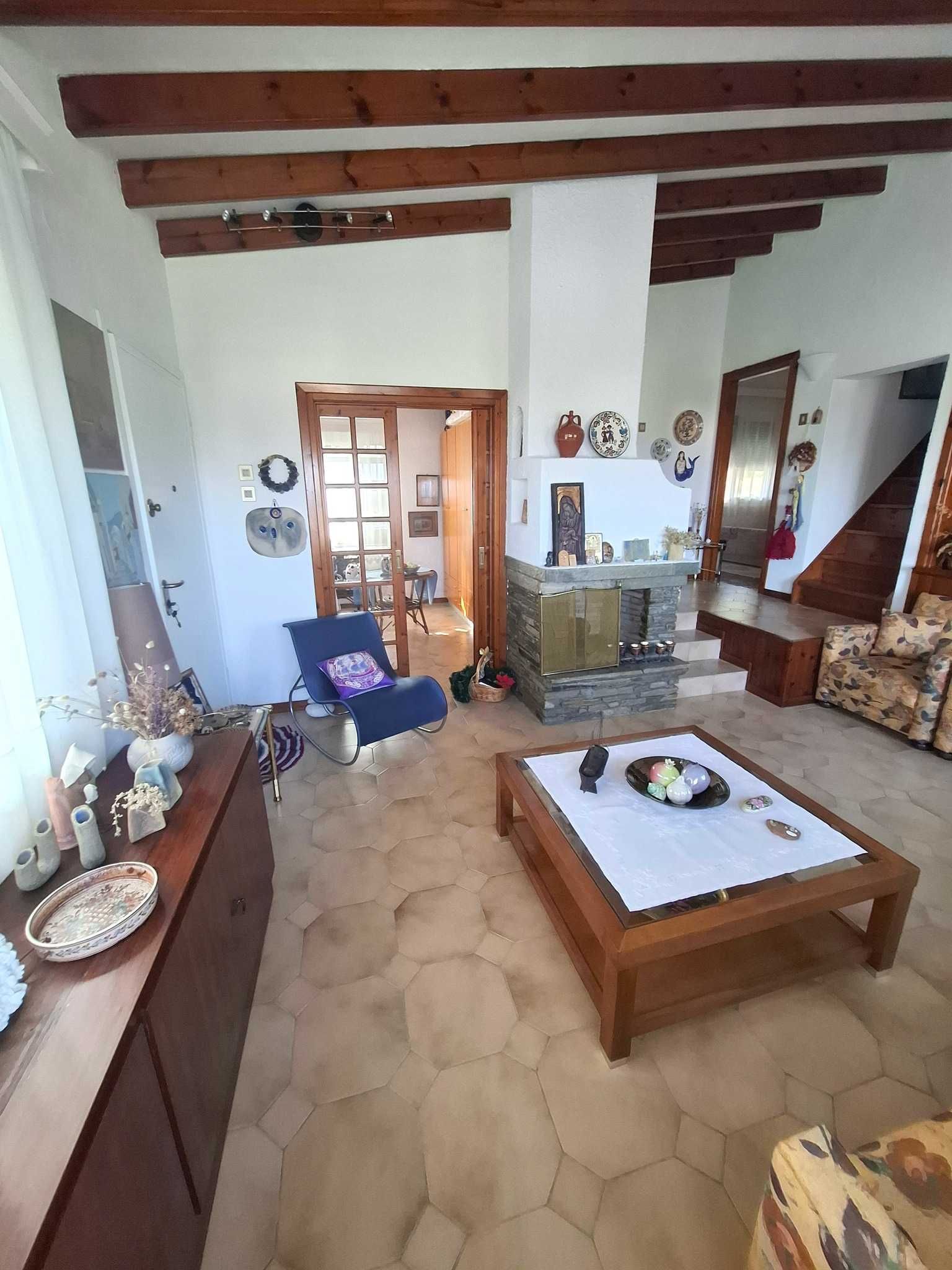 Продава къща 75м2 с изглед към морето двор 2000м2 в Аспровалта, Гърция