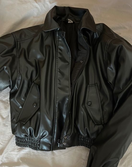 Яке от кожа H&M!