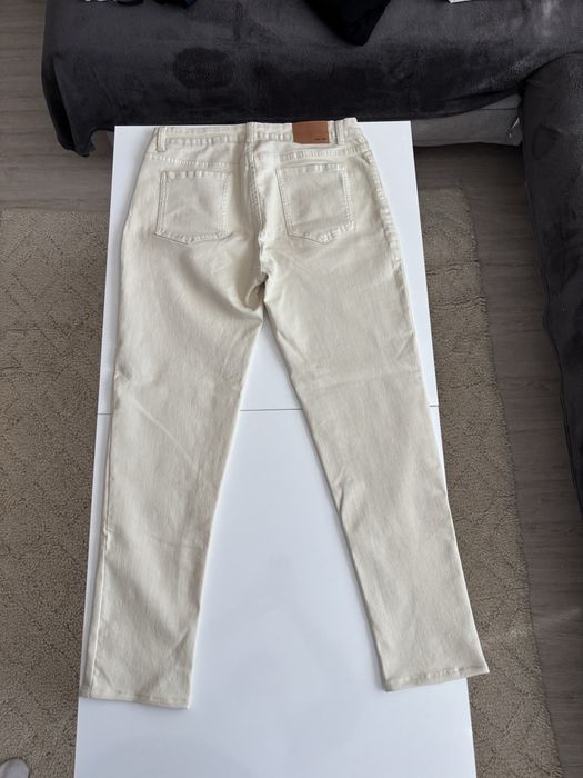 Бежови дънки Dan Fox