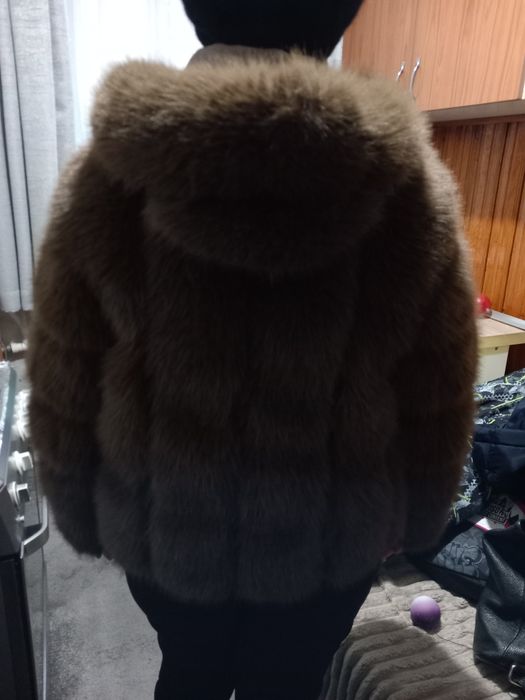 Haina blana artificială