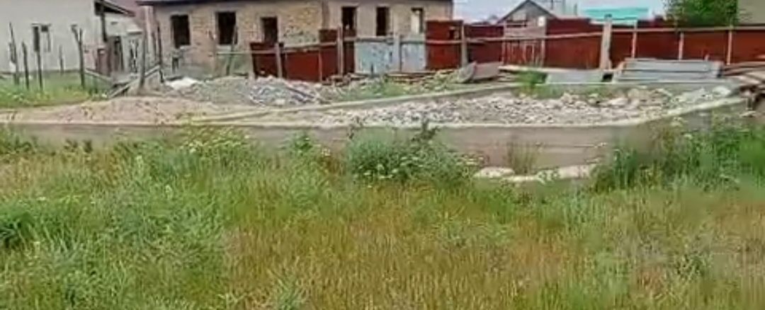 Продаётся дом в хорошем районе
