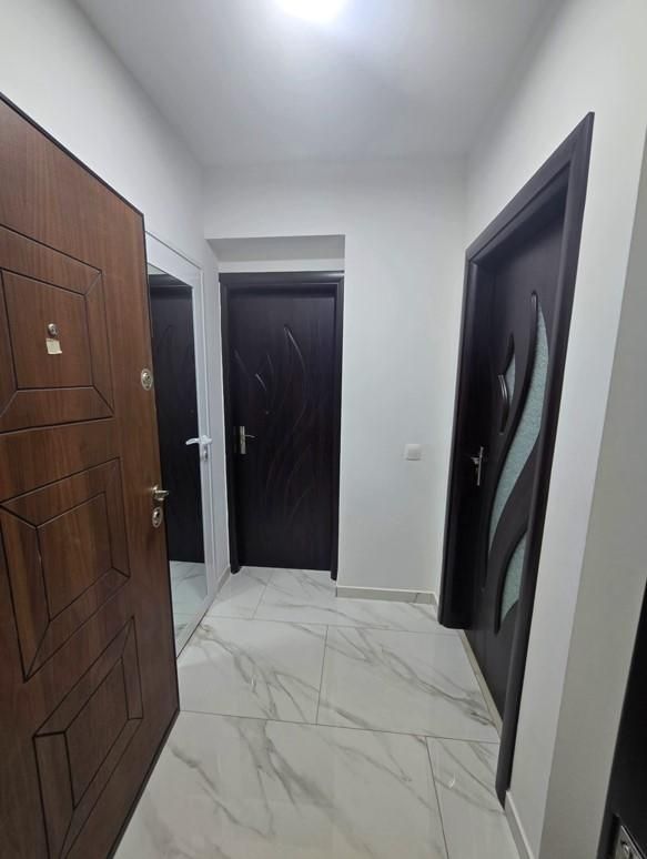 Дава се под наем Двустаен апартамент в София, Връбница 2 - 70 кв.м за 650 € - Снимка #8