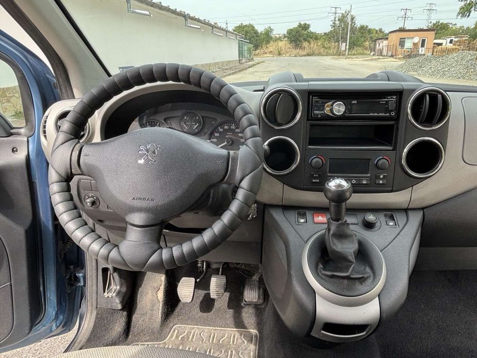 Peugeot Partner 1.6Hdi 2009г.