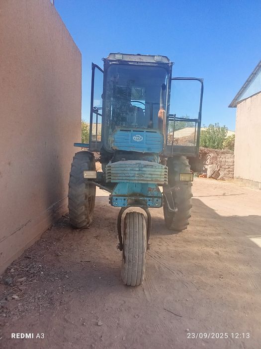 Traxtir T28 sotiladi narxi 18 mln yurib duribdi