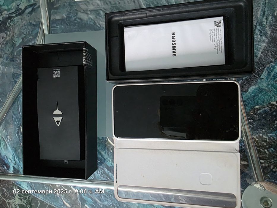 Samsung S21+ 5G 256GB,заедно с активен оригинален калъф