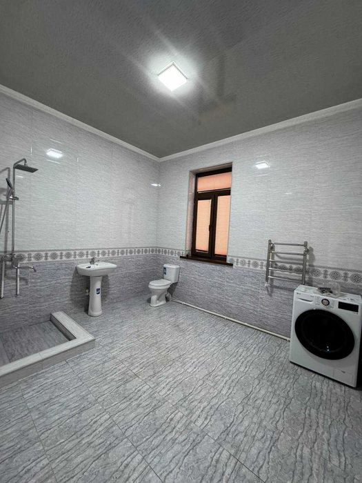 Таййор кириб яшидиган 7 хоналий  Ховли