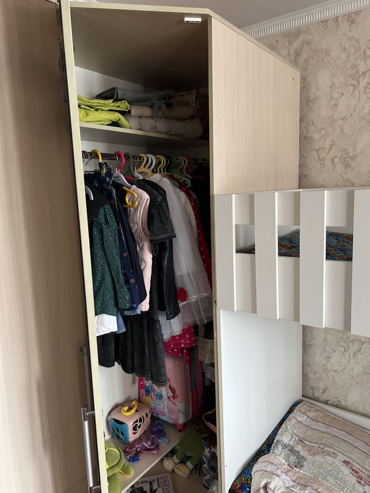 Продам Шкаф для одежды