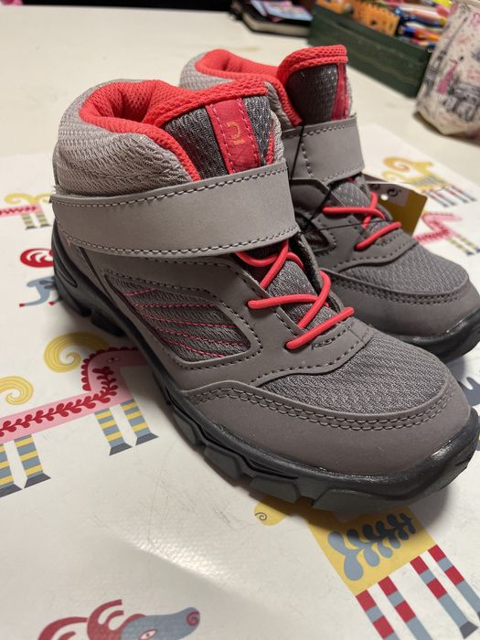 Детски туристически обувки Decathlon