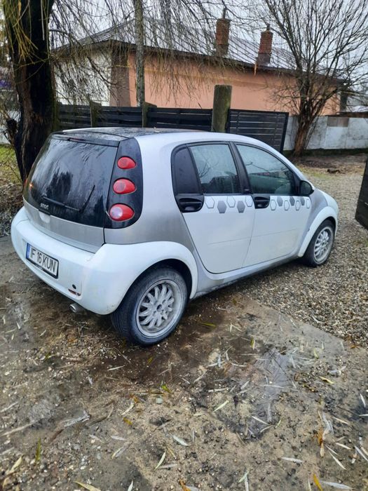 Smart For Four 1.3 benzina manuala se vinde doar cu transcriere.