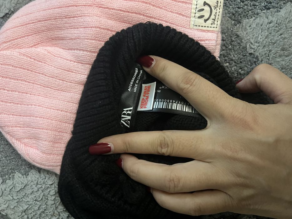Продам детскую осеннюю шапочку