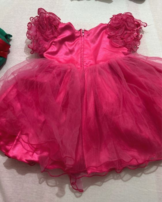 Rochie ocazie marime 6-9 luni