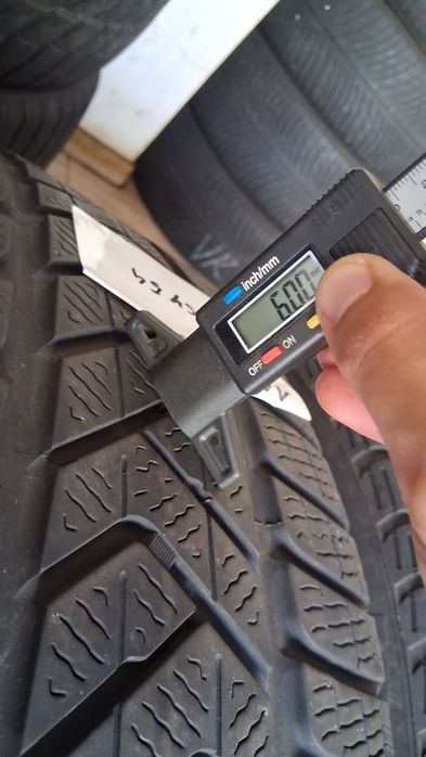 4-броя зимни гуми 255/45/R19 PIRELLI SOTTOZERO 3