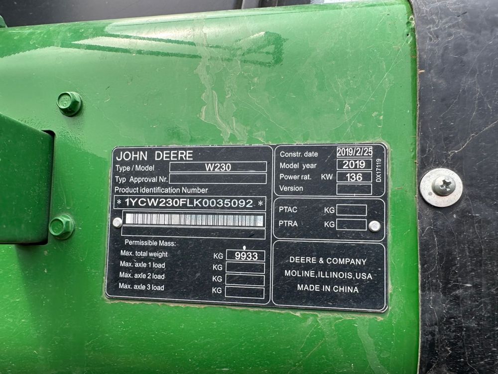 Продается комбайн John Deere W230 — в отличном состоянии!