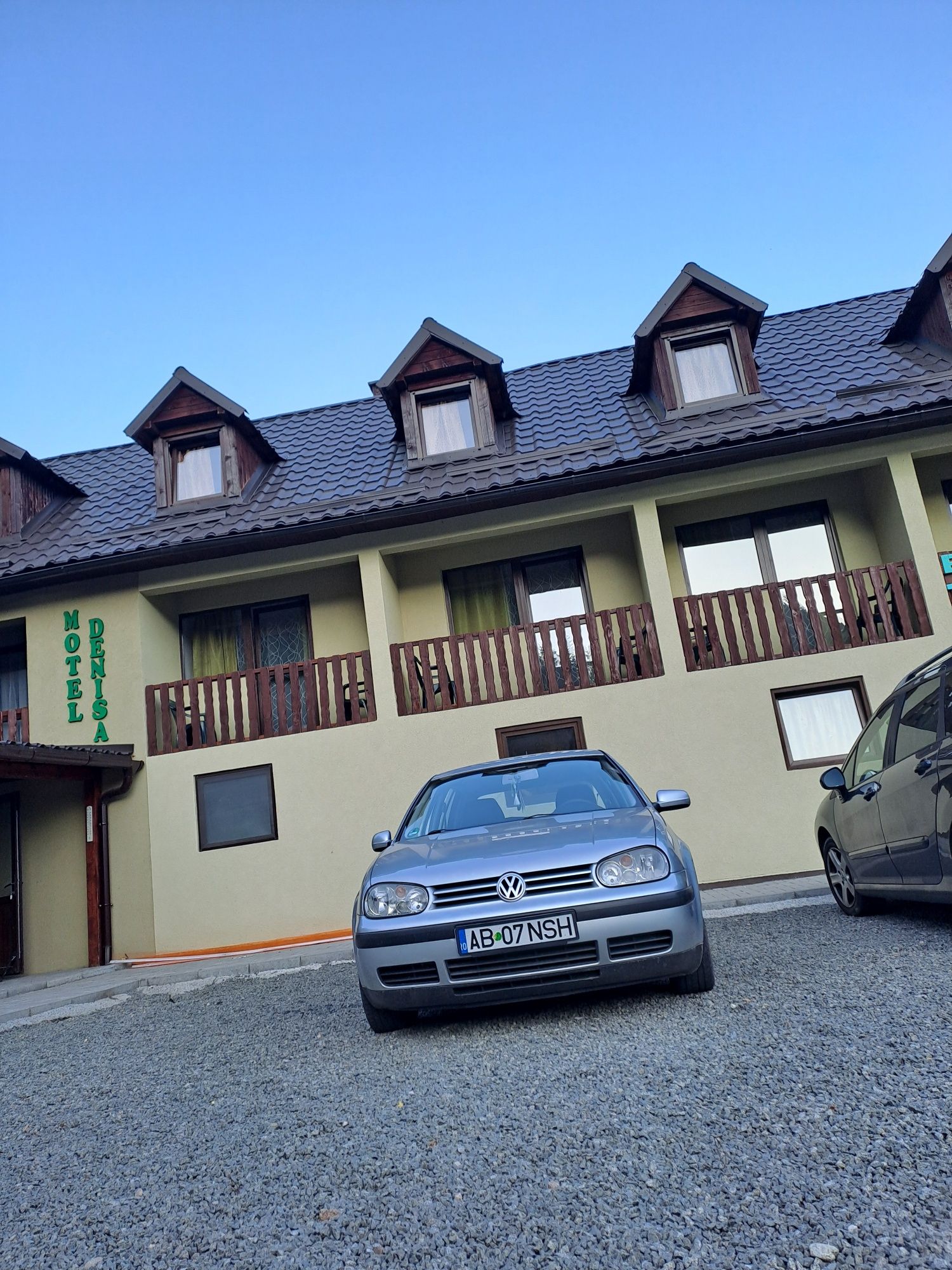 Vând golf 4 în stare foarte bună