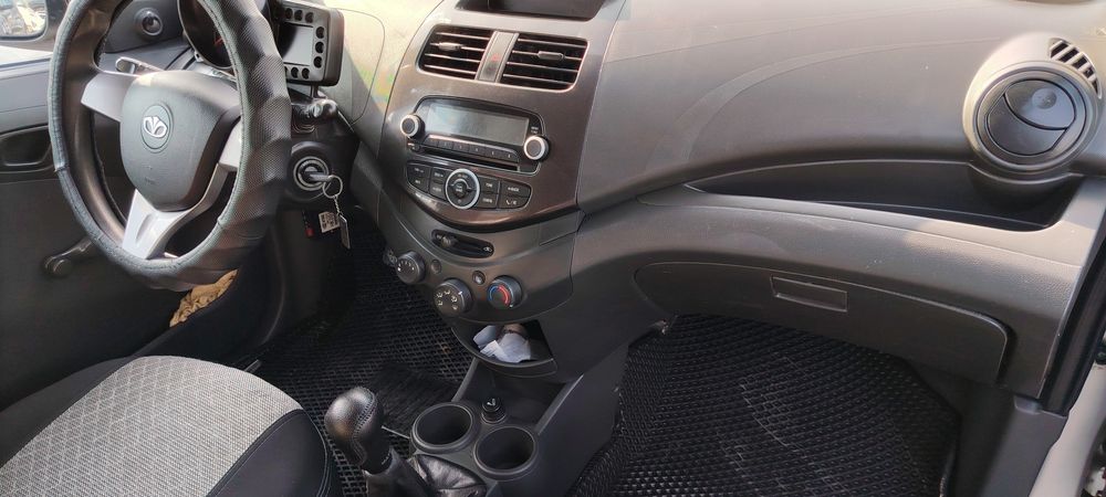 Спарк 2013-йил  1-пазитсийа метанда