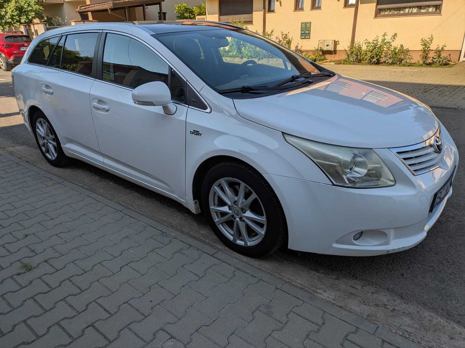 Toyota Avensis 2.2 D-CAT