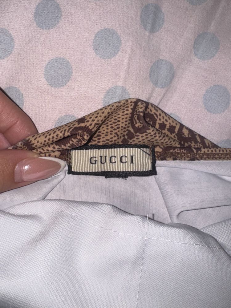 Цял бански от Gucci