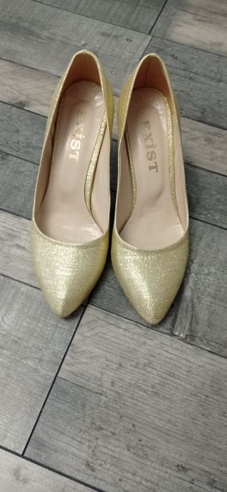 Pantofi Exist Mărimea 38