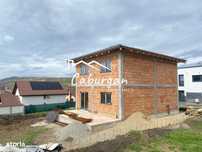 Casa individuala, cu 4 camere, 115 mp utili, teren 410 mp, Sura Mare