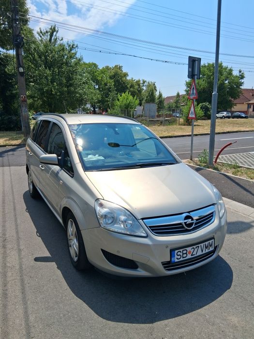 vand opel zafira 2009 motor 1.7 disel 7 locuri