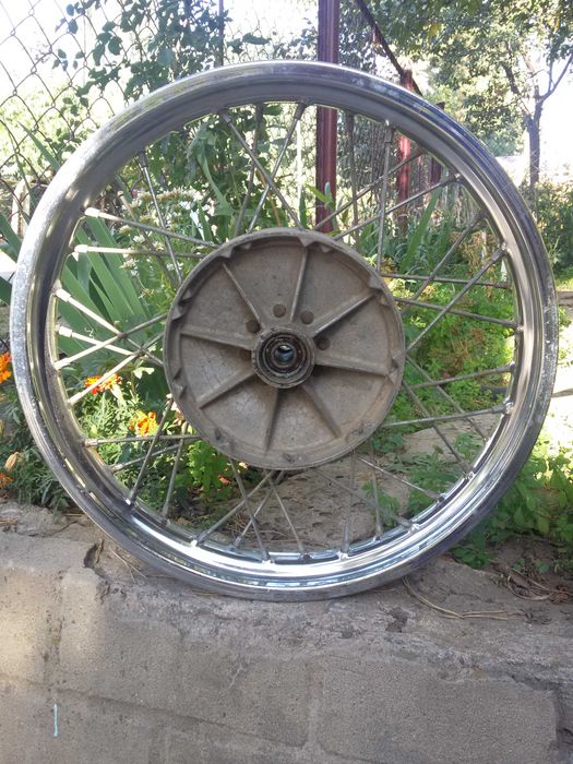 Продаются запчасти на мотоцикл ИЖ