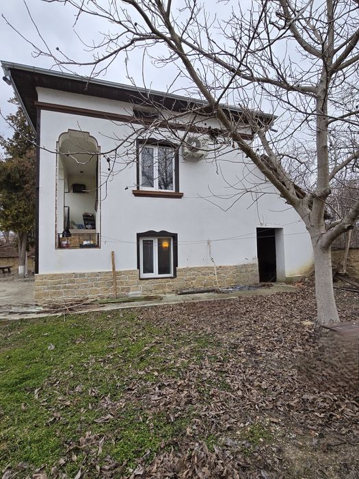 Продава се Къща в Горна Оряховица - 100 кв.м за 663 €/кв.м - Снимка #1